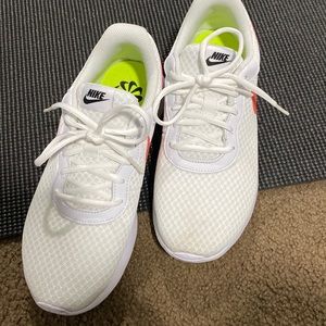 Nike Tanjun Peach